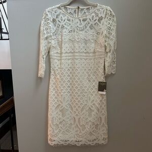 NWT Taylor Women's Cream Lace Dress Size 2